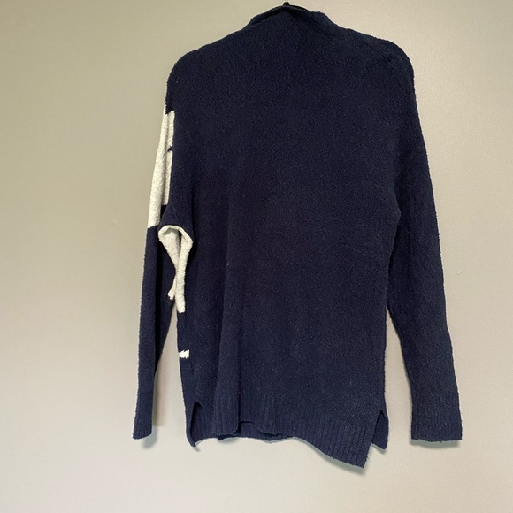 7 Seasons Oversized Floral Sweater - Picture 5 of 7